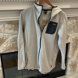 Patagonia Women's R1® Air Full-Zip Hoody Size XL